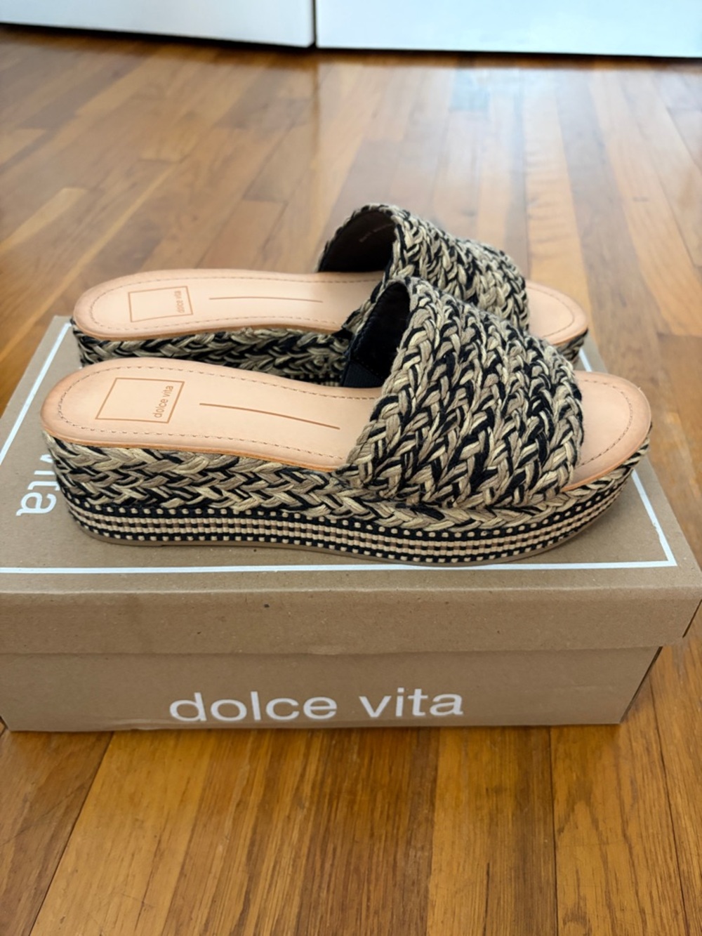 Dolce Vita Pazli Slide Mules